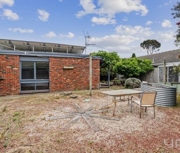 18 Tyrone Street, Werribee - Photo 6