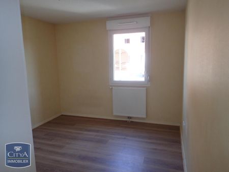 Location Appartement 2 pièces 46m² GRAND CHARMONT 25200 - Photo 5