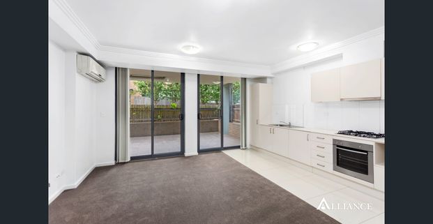 MODERN ONE BEDROOM APARTMENT WITH HUGE COURTYARD - Photo 1