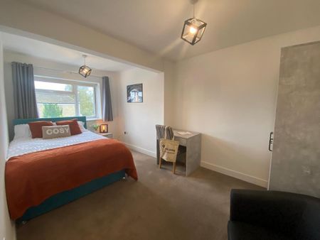 1 bedroom in a house share to rent - Photo 5