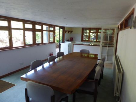 2 bedroom chalet to rent - Photo 3