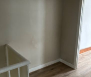 2 Bed Flat, Gloucester Road, CR0 - Photo 2