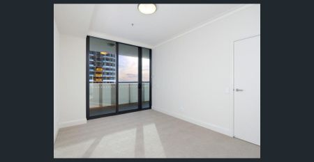 Amazing one Bedroom Apartment! - Photo 2