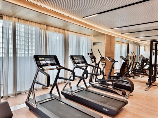 DANUBEFLATS: Top möblierte 3 Zi mit hochwertiger Ausstattung und Annehmlichkeiten (Pool, Gym, Bar) - Photo 1