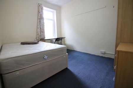 Merthyr street, Cathays - Photo 3