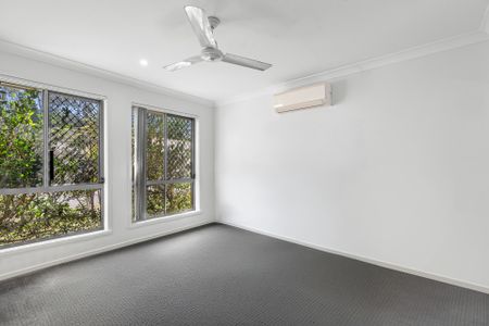 21 Bluestar Circuit, Caboolture QLD 4510 - House For Rent | Domain - Photo 3