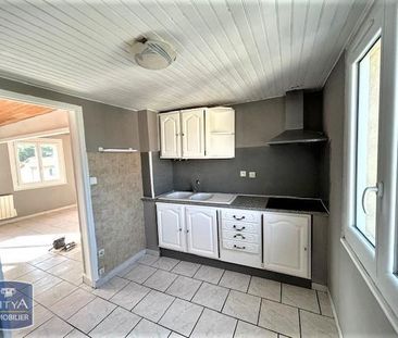 Location Appartement 4 pièces 68m² PEYROLLES EN PROVENCE 13860 - Photo 4