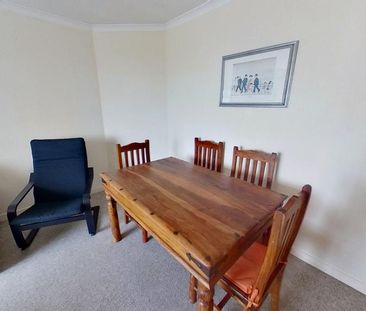 2 bedroom semi-detached house to rent - Photo 4