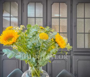 Maison à louer Mougins, Cote d'Azur, France8 500 EUR / Mois - Photo 2