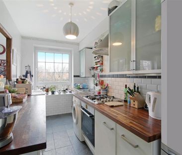 4 bedroom apartment to rent - Photo 6