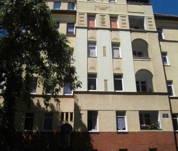 Preisgünstige und geräumige 3-Zimmer-Wohnung - Foto 1