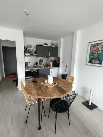 T2 Le Vern - Photo 2