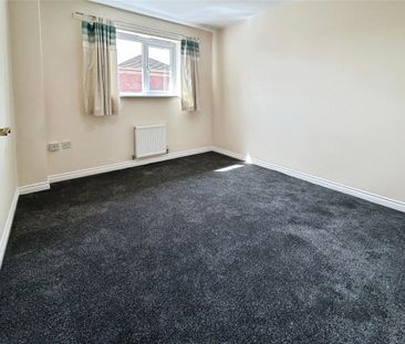 Chorley Way, Daimler Green, Coventry, CV6 - Photo 3
