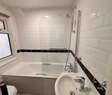Room in a Shared House, London, SW18 - Photo 6