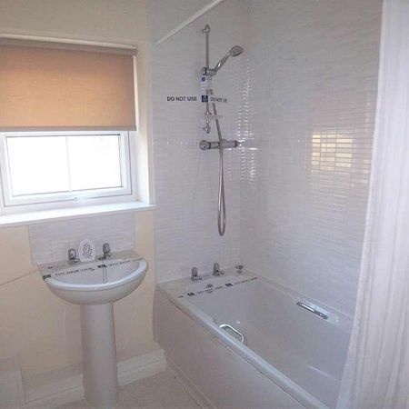 Cunningham Court, Sedgefield, TS21 - Photo 3