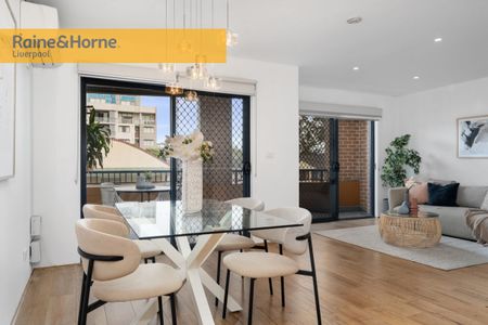 Spacious & Renovated Unit - Photo 3