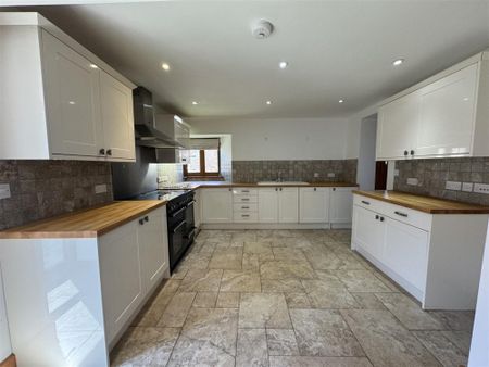 Broomfield, Bridgwater - Photo 3