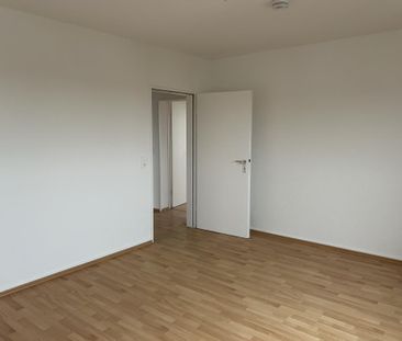 helle 3-Zimmer-Wohnung in Eberstadt ab sofort zu vermieten! - Photo 1