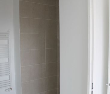 Location Appartement 2 pièces 47m² - Photo 6