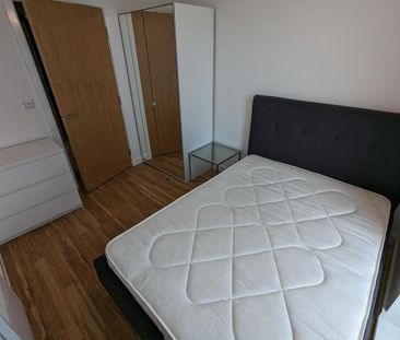 2 bedroom apartment to rent - Photo 4
