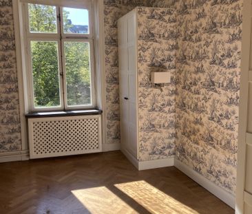 Karlavägen, Stockholm - Photo 1