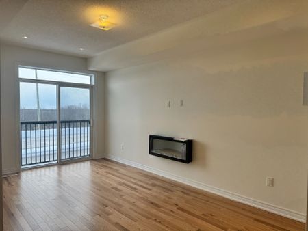 For Lease - 2948 Peter Matthews Drive, Pickering, Ontario - Photo 2