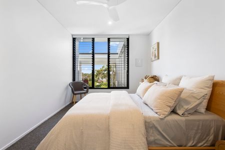 30 Orchard Terrace, St Lucia QLD 4067 - House For Rent | Domain - Photo 4