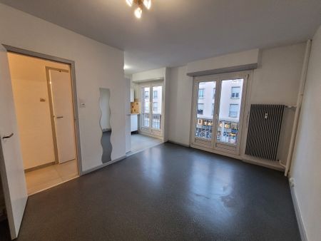 Location Appartement 1 pièce 26m² STRASBOURG 67000 - Photo 2