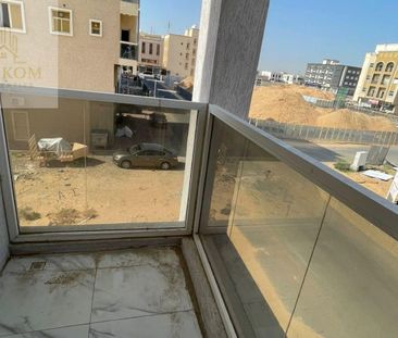 Central AC | Balcony | First Occupant | Spacious - Photo 4