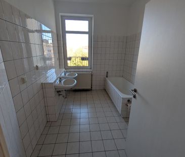 Helle 3-Raum-Wohnung mit Balkon - Photo 4