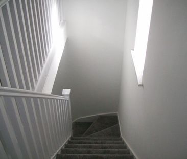 3 bedroom House To Let - Photo 4