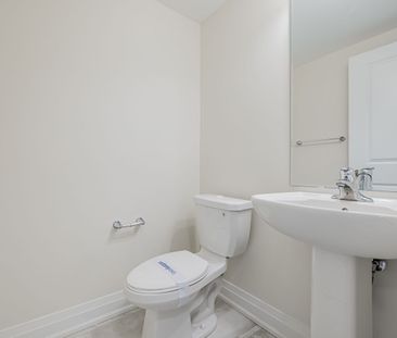 For Lease - 225 Beaverbrae Drive, Markham, Ontario - Photo 5