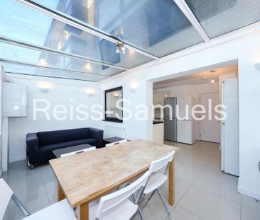 5 bedroom end of terrace house to rent - Photo 1