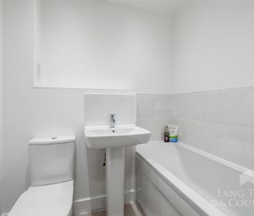 Halo Mews, Sherford, Plymouth - Photo 3