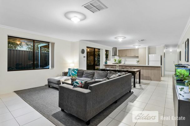 Modern Family Living in the Heart of Baldivis - Photo 1