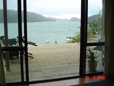 Very quiet and beautiful view of the harbour - Photo 5