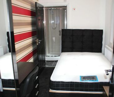 Deyne Street, Salford - Photo 3