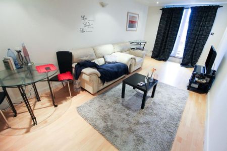 1 bedroom flat to rent - Photo 4