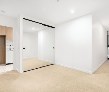 Luxury Living In The Central Moorabbin Precinct! - Photo 2