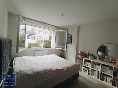 Location Appartement 2 pièces 44m² CHAMALIERES 63400 - Photo 2