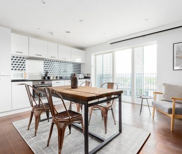 1 Bed Flat, Atkins Square, E8 - Photo 2