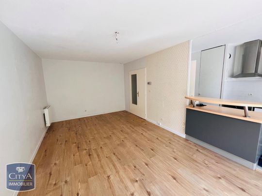 Location Appartement 3 pièces 66m² LILLE 59000 - Photo 1