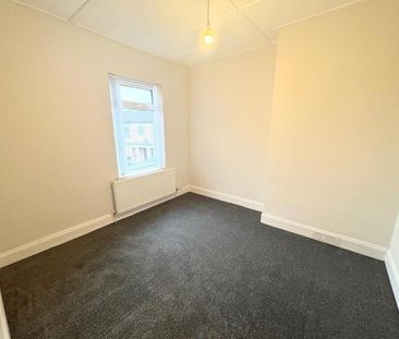 52 Oakdene Parade, Belfast, BT4 1LB - Photo 4