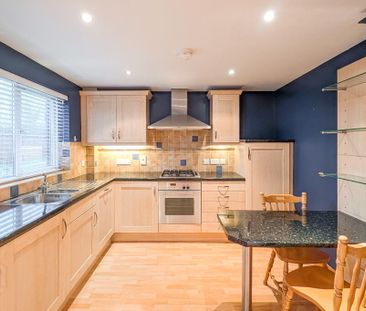 1 Silverwood Court, Lurgan, BT66 6RP - Photo 5