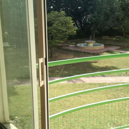 Location Appartement 1 pièce 35m² - Photo 4