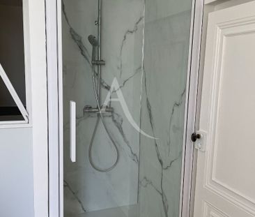 Location Appartement 2 pièces 55m² FONTENAY LE COMTE 85200 - Photo 5