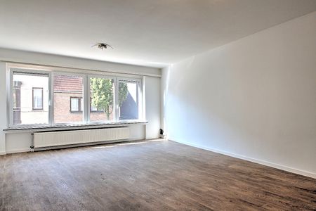 Ruim 2 slaapkamer appartement, zeer verzorgd en in prima staat, op centrale ligging. - Foto 5