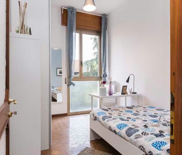 Viale Giovanni Vicini, Bologna, Emilia-Romagna 40134 - Photo 5
