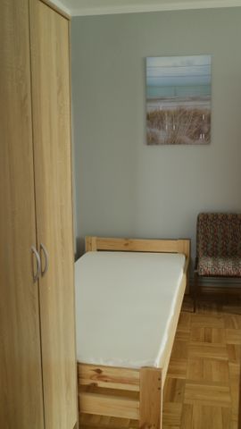 Zadbany, umeblowany DOM dla 20 pracowników. Kolonia Gosławicka. - Photo 5