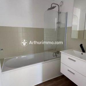 Location Appartement 2 pièces 50 m2 à Lieusaint - Photo 2